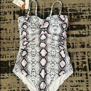 Smismivo beautiful bathing suit size x-large